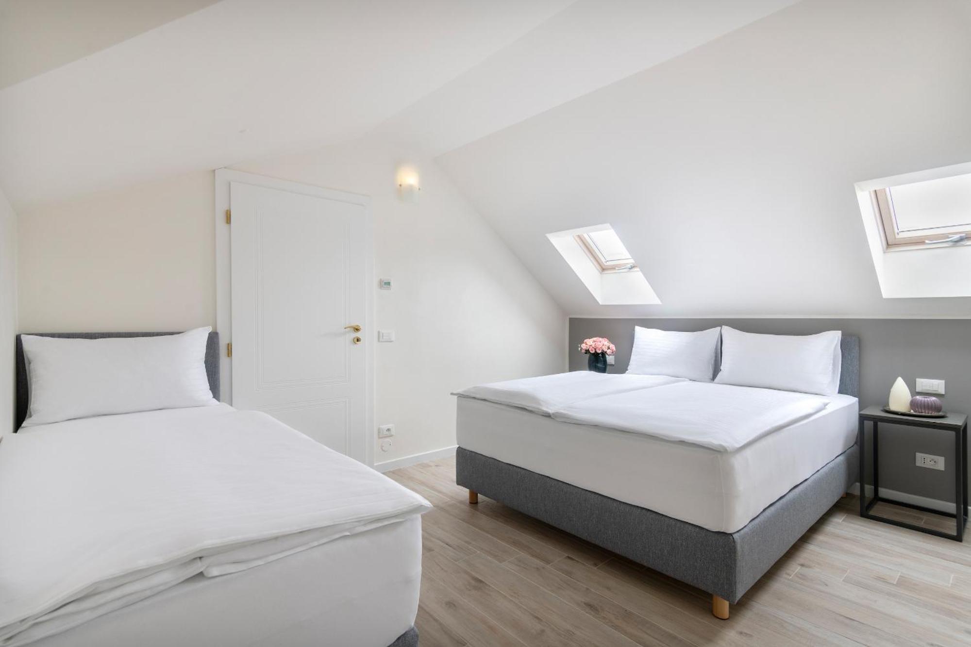 Kinsky Garden Apartments And Suites By Dwellfort Прага Номер фото