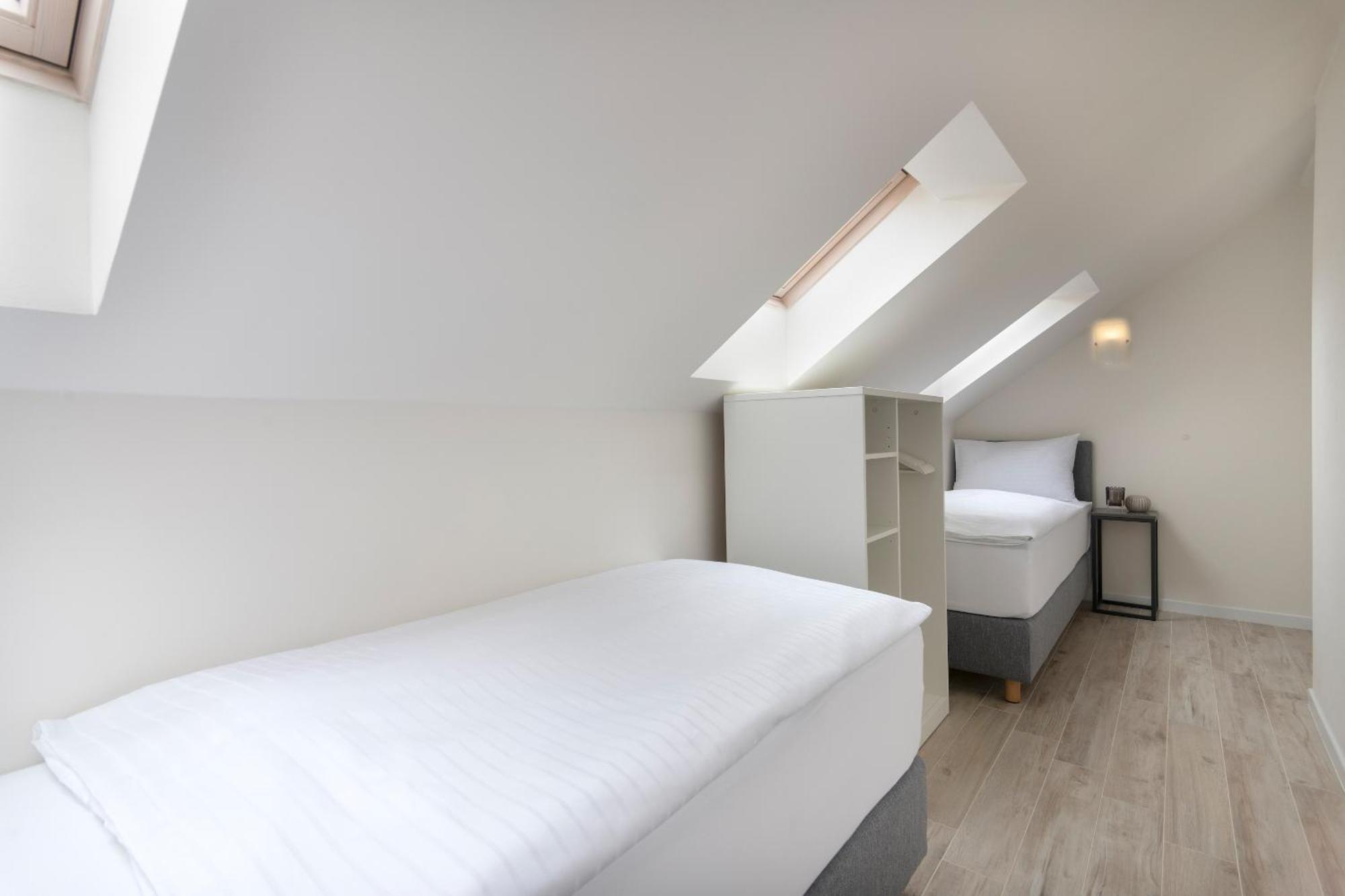 Kinsky Garden Apartments And Suites By Dwellfort Прага Номер фото